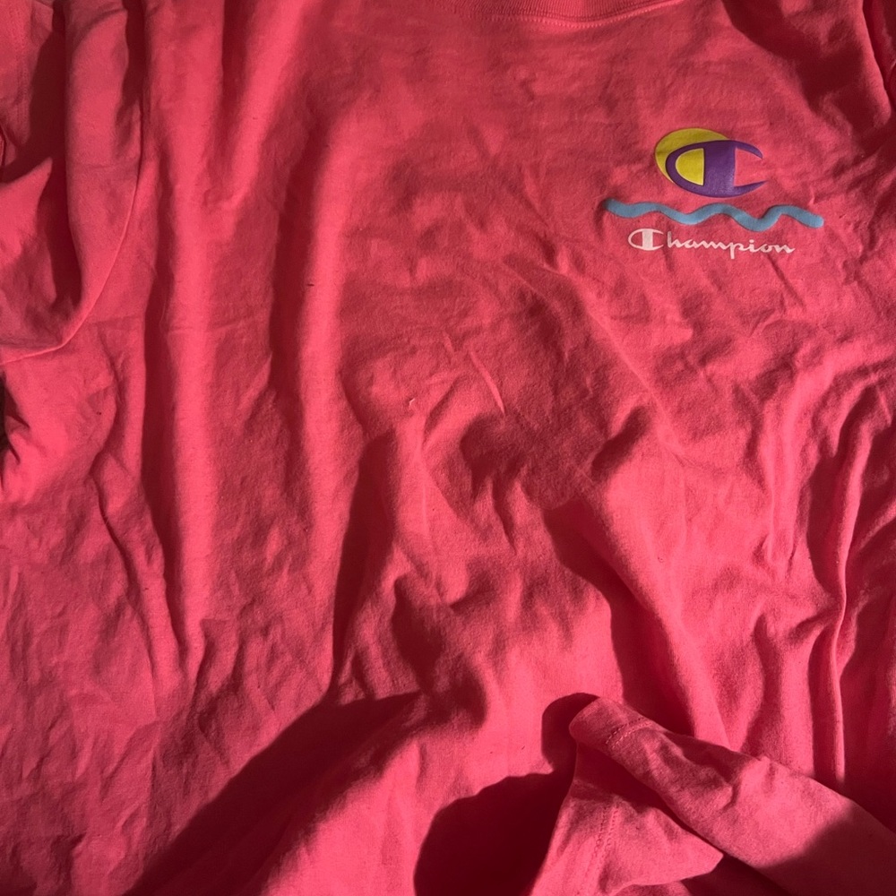 Women’s champion tee
